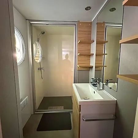 Location Mobile-home Confort Face Au Hotel Bouliac